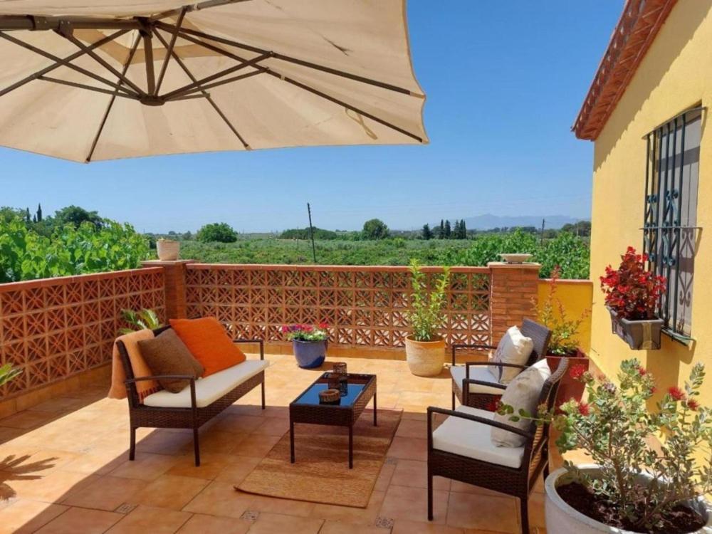 Masia Castellvi B&B Vinyols i Els Arcs Exterior foto